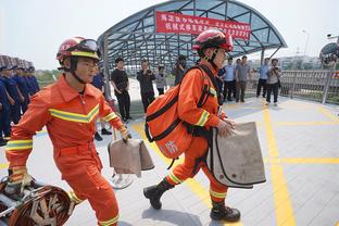 马卡：塞巴略斯或因小腿超负荷缺战奥萨苏纳 过去9场仅出战7分钟